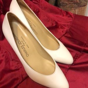 Women’s very rare heels/pumps